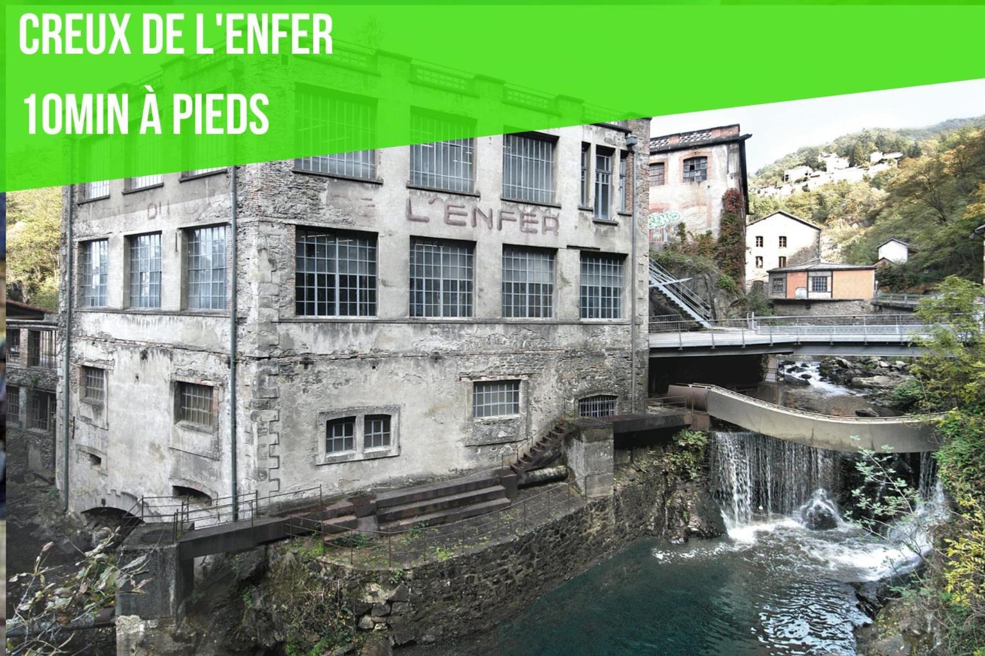 Le Grand Pirou # Lumineux # Halte Auvergne Thiers Zewnętrze zdjęcie